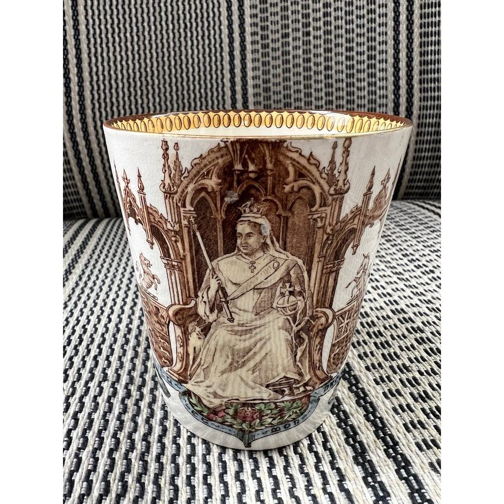 Queen Victoria Diamond Jubilee Ceramic Beaker‎ Cup by Doulton Burslem Reg 293419